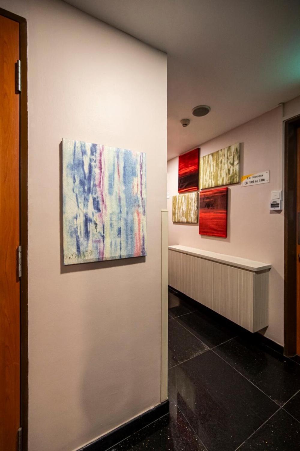 Fragrance Hotel - Oasis